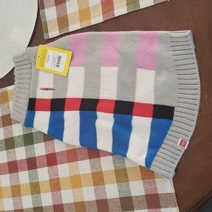 Small pet turtle neck the kind for winter time, grey and pink